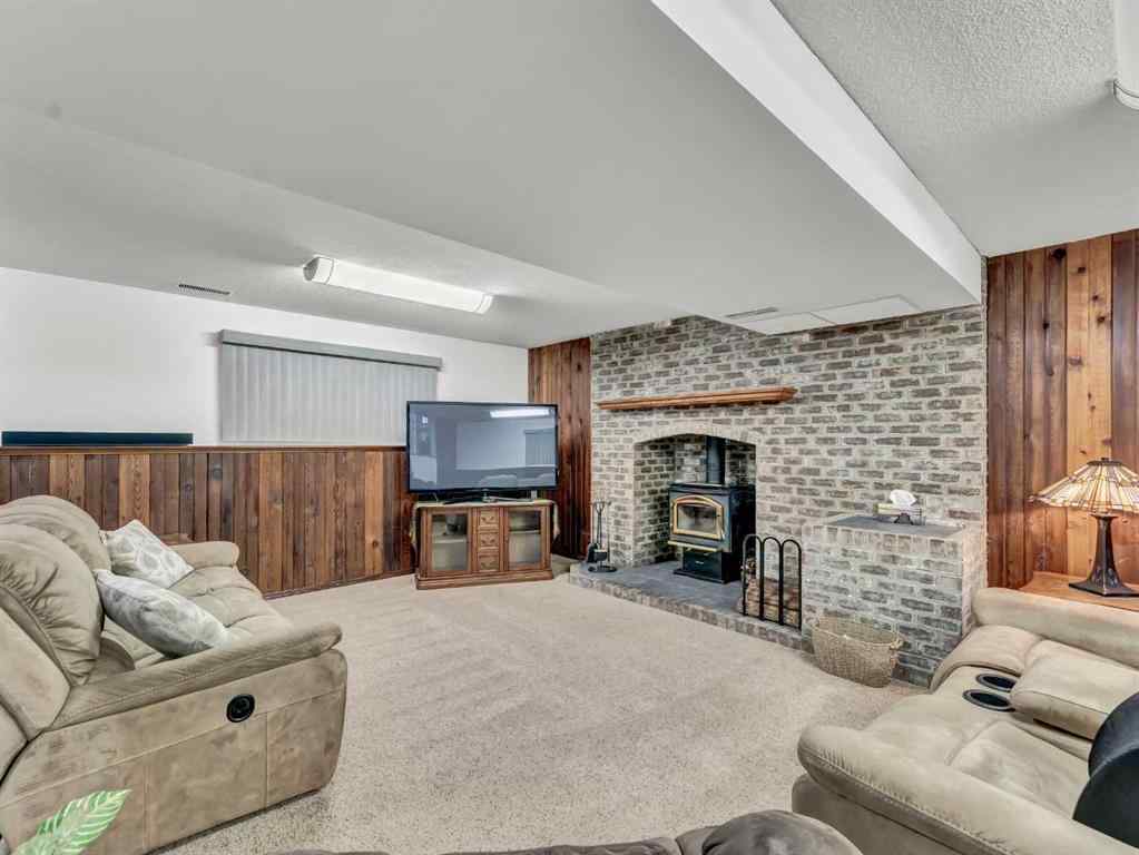MLS® A2250854 - 7525 Highway 3   in NONE Rural Cypress County, Residential