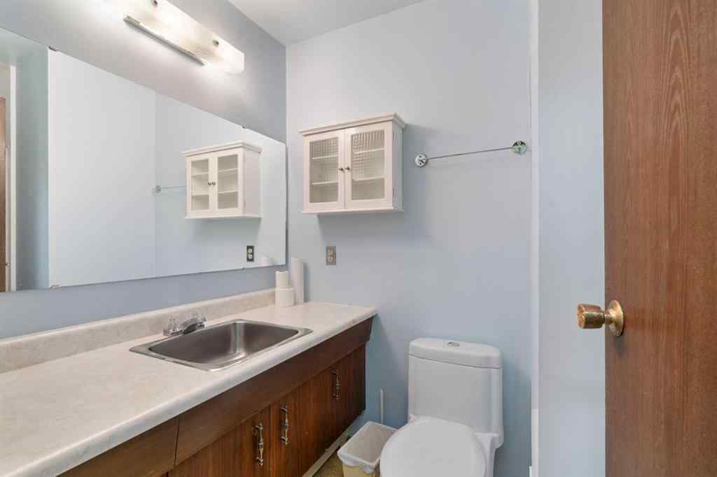 MLS® A2250859 - 4214 50 Avenue  in NONE Olds, Residential