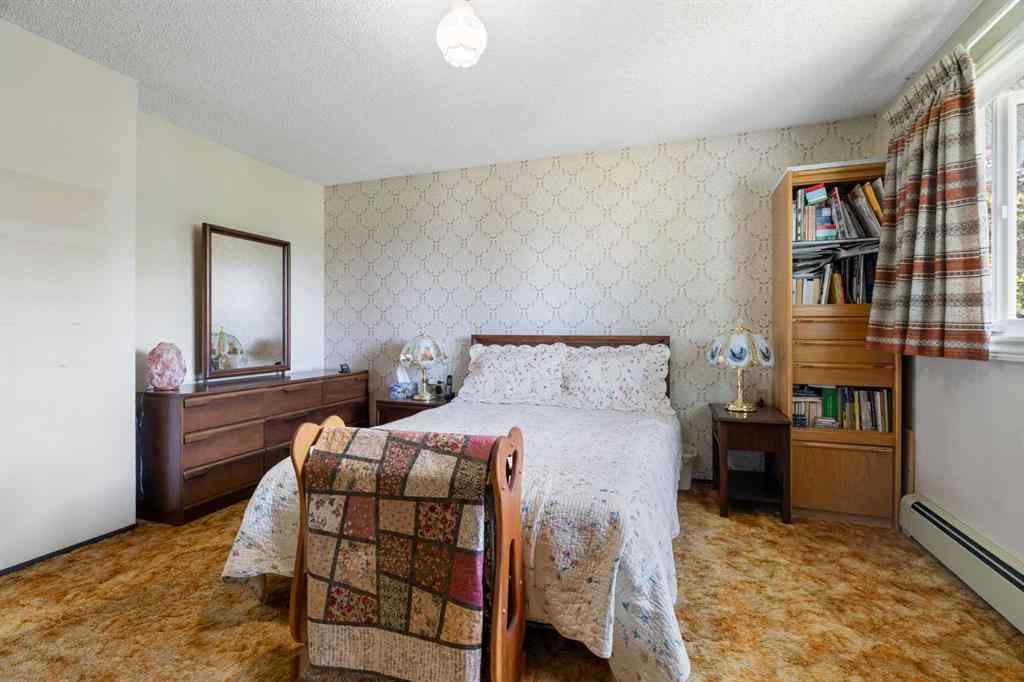MLS® A2250859 - 4214 50 Avenue  in NONE Olds, Residential