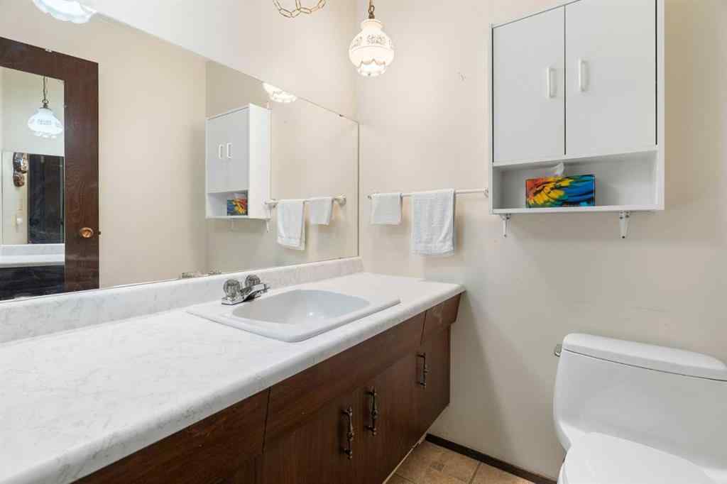 MLS® A2250859 - 4214 50 Avenue  in NONE Olds, Residential