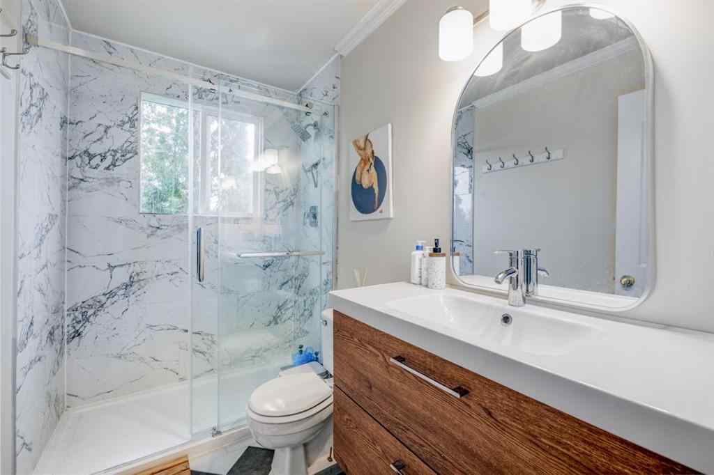 MLS® A2250865 - 2311 21 Avenue SW in Richmond Calgary, Residential