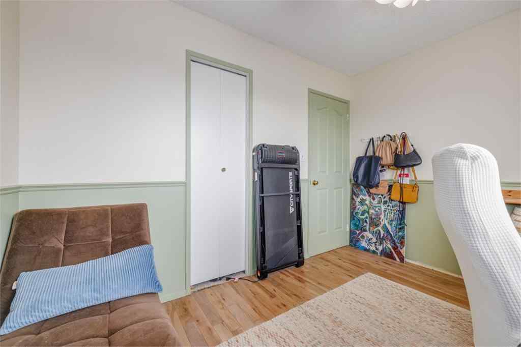 MLS® A2250865 - 2311 21 Avenue SW in Richmond Calgary, Residential