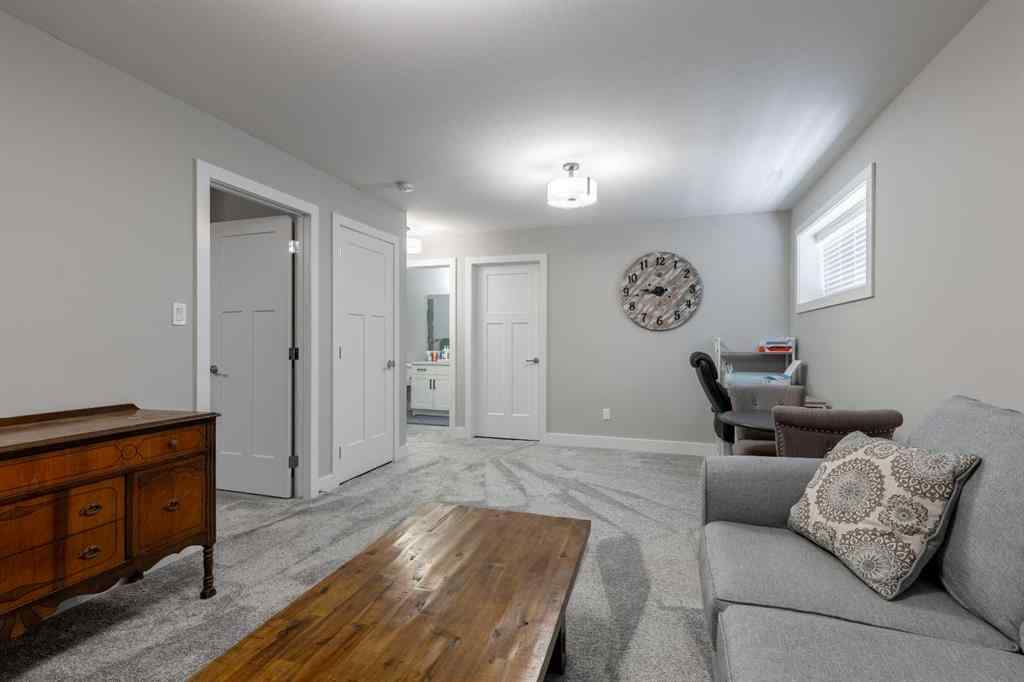 MLS® A2250870 - 402 Miners Chase West   in Copperwood Lethbridge, Residential