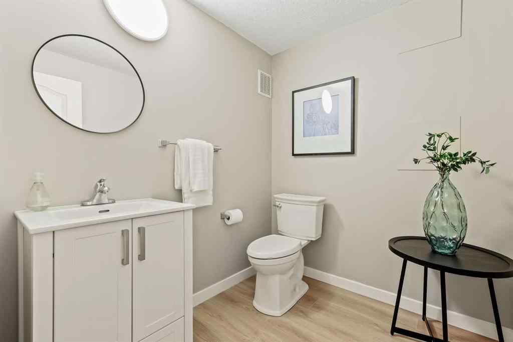 MLS® A2250877 - 49 Sunmeadows Place SE in Sundance Calgary, Residential