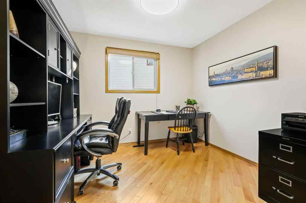 MLS® A2250877 - 49 Sunmeadows Place SE in Sundance Calgary, Residential