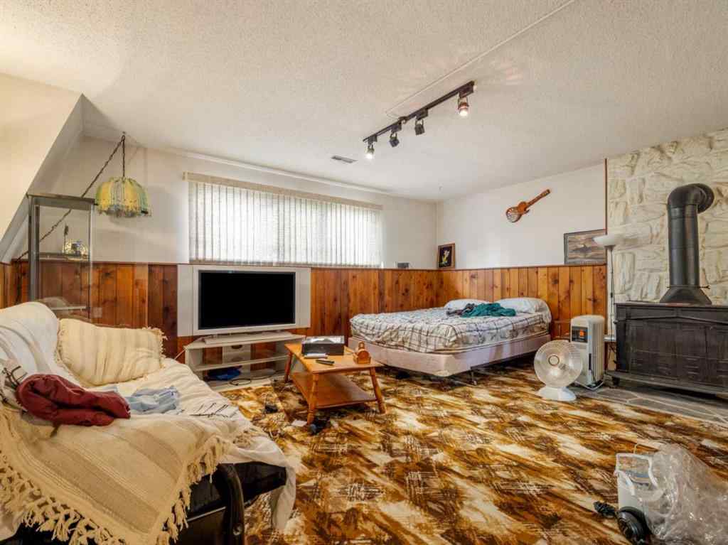 MLS® A2250879 - 18 Sheridan Place W in Varsity Village Lethbridge, Residential
