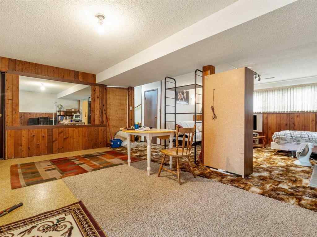 MLS® A2250879 - 18 Sheridan Place W in Varsity Village Lethbridge, Residential