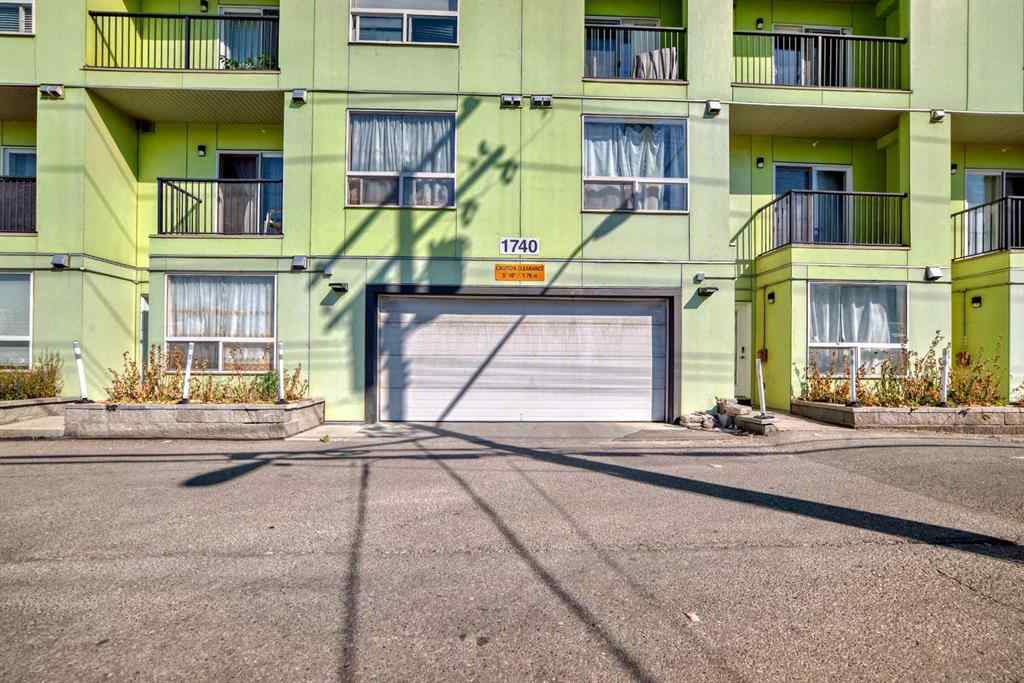 MLS® A2250882 - Unit #106 1740 9 Street NW in Mount Pleasant Calgary, Residential