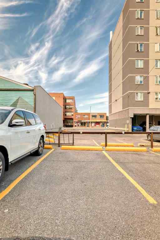 MLS® A2250883 - Unit #503 314 14 Street NW in Hillhurst Calgary, Residential