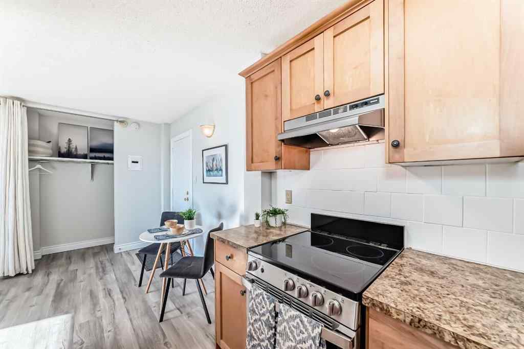 MLS® A2250883 - Unit #503 314 14 Street NW in Hillhurst Calgary, Residential