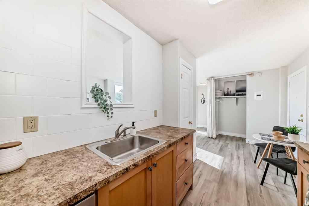 MLS® A2250883 - Unit #503 314 14 Street NW in Hillhurst Calgary, Residential