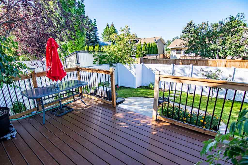 MLS® A2250885 - 22 Doan Avenue  in Deer Park Village Red Deer, Residential