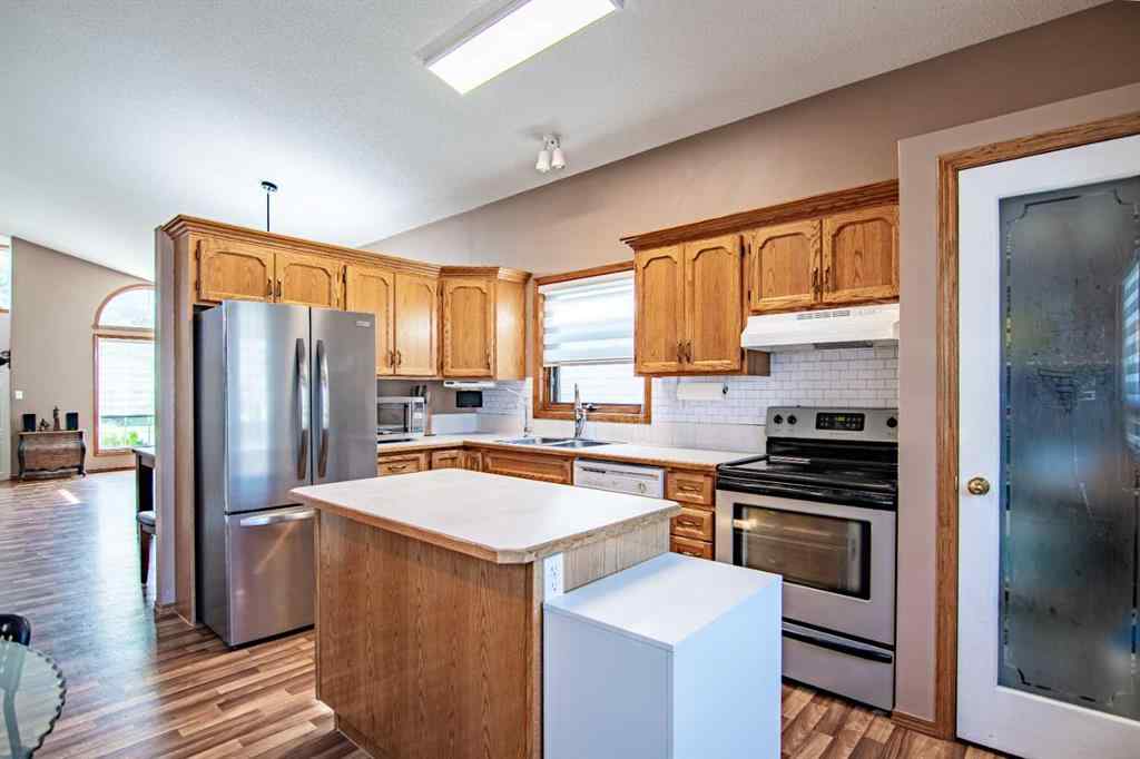 MLS® A2250885 - 22 Doan Avenue  in Deer Park Village Red Deer, Residential
