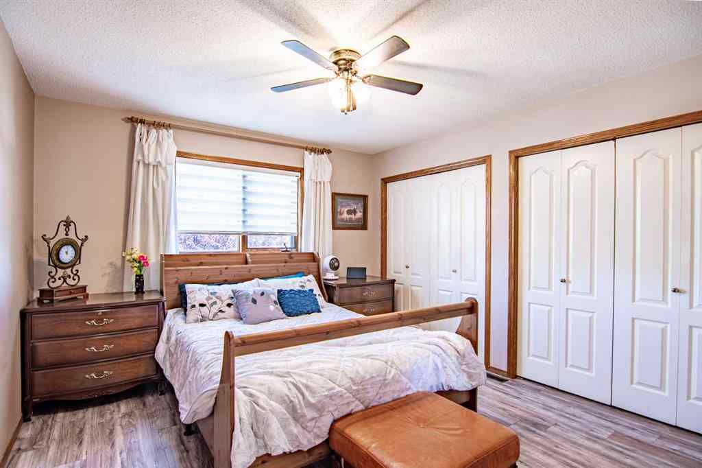 MLS® A2250885 - 22 Doan Avenue  in Deer Park Village Red Deer, Residential