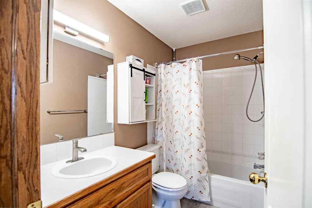 MLS® A2250885 - 22 Doan Avenue  in Deer Park Village Red Deer, Residential