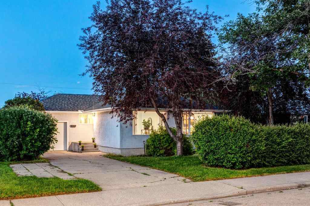 MLS® A2250887 - 6016 Thornburn Drive NW in Thorncliffe Calgary, Residential