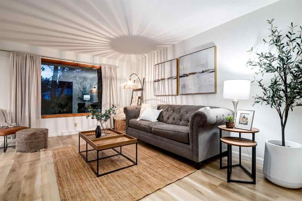 MLS® A2250887 - 6016 Thornburn Drive NW in Thorncliffe Calgary, Residential