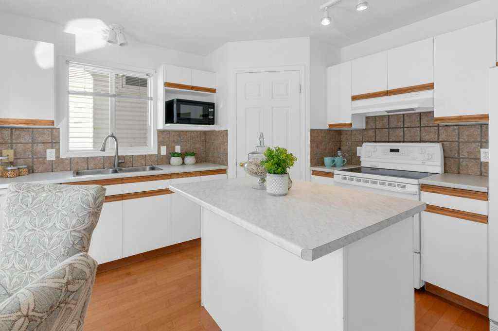 MLS® A2250892 - 58 Citadel Gardens NW in Citadel Calgary, Residential