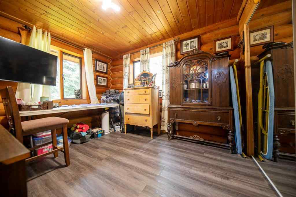 MLS® A2250899 - 69067 HWY 40   in NONE Grovedale, Residential