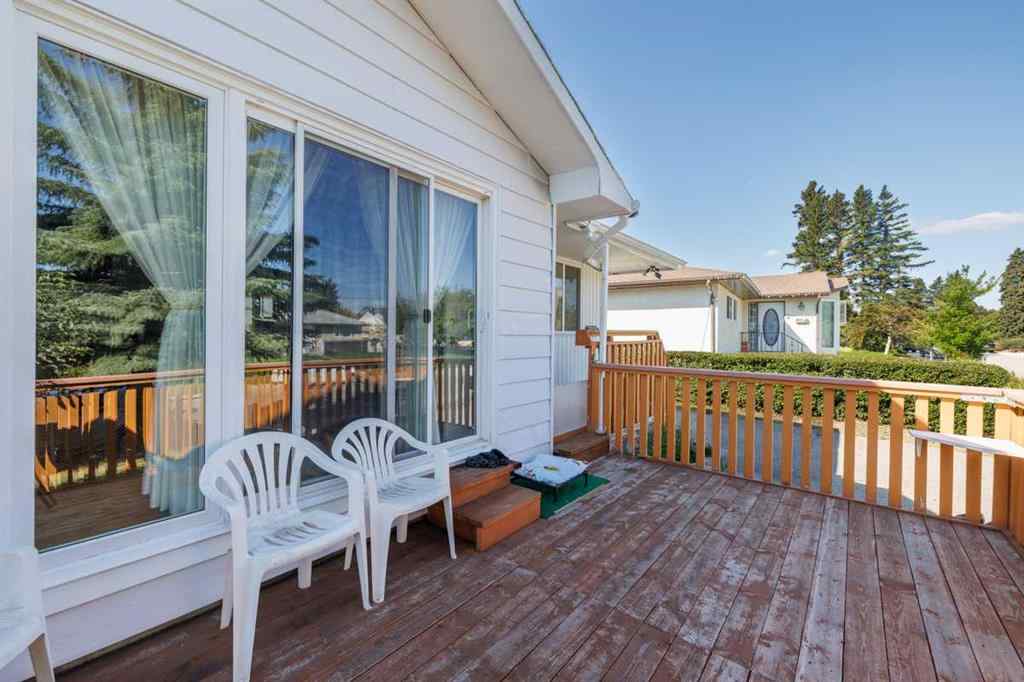 MLS® A2250900 - 4613 4 Avenue SE in Forest Heights Calgary, Residential