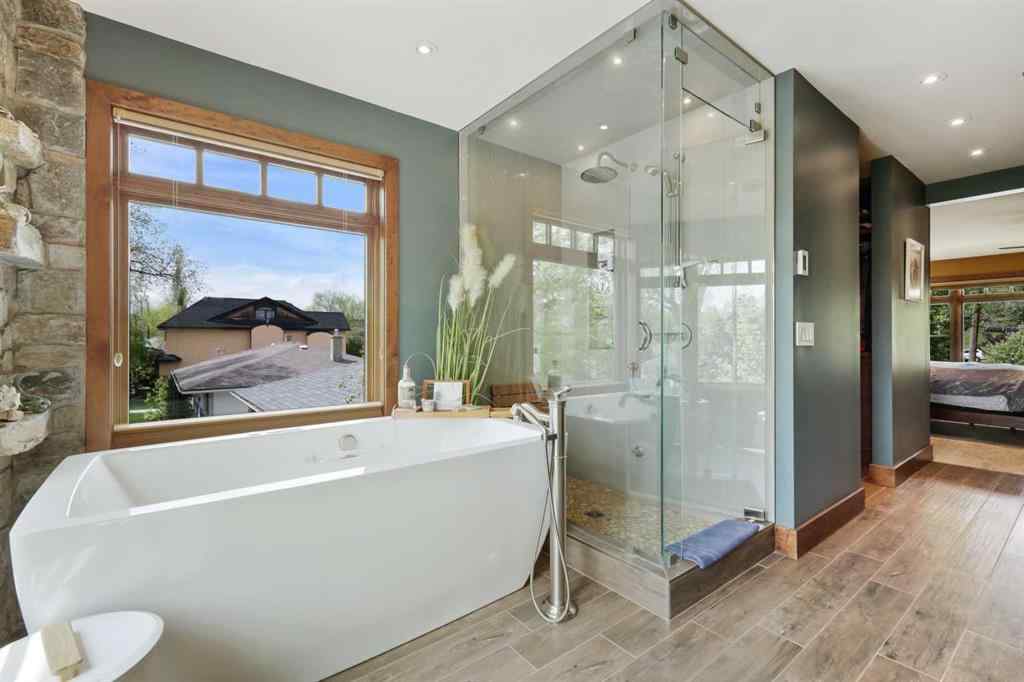 MLS® A2250903 - 2908 7 Avenue NW in Parkdale Calgary, Residential