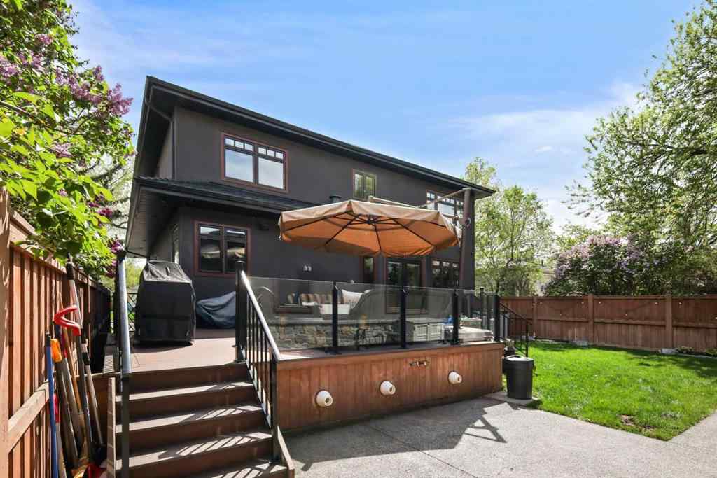 MLS® A2250903 - 2908 7 Avenue NW in Parkdale Calgary, Residential