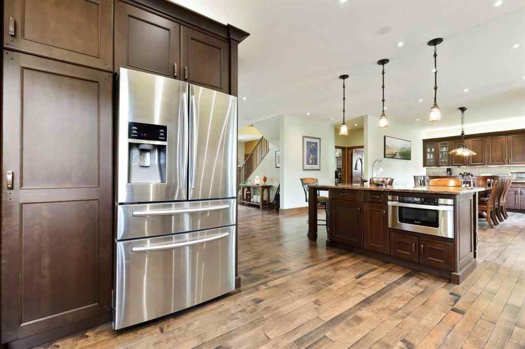 MLS® A2250903 - 2908 7 Avenue NW in Parkdale Calgary, Residential
