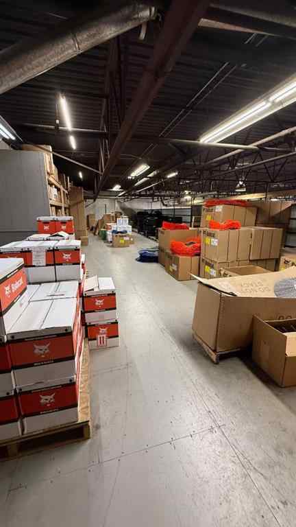 MLS® A2250909 - 610 30 Street N in Shackleford Industrial Park Lethbridge, Commercial