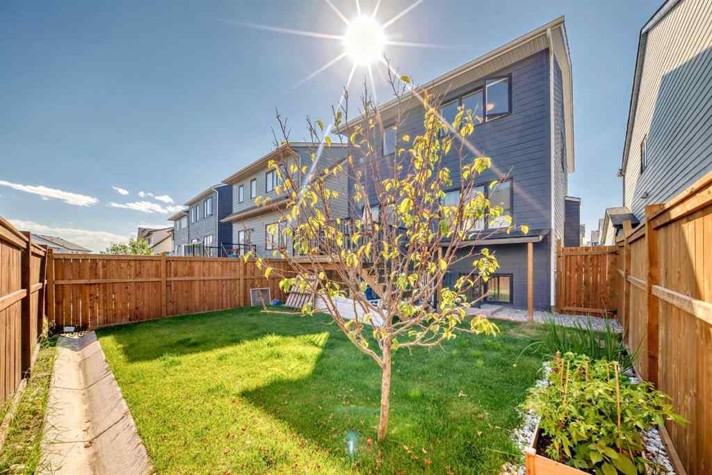 MLS® A2250916 - 60 Willow Green SW in Wildflower Airdrie, Residential