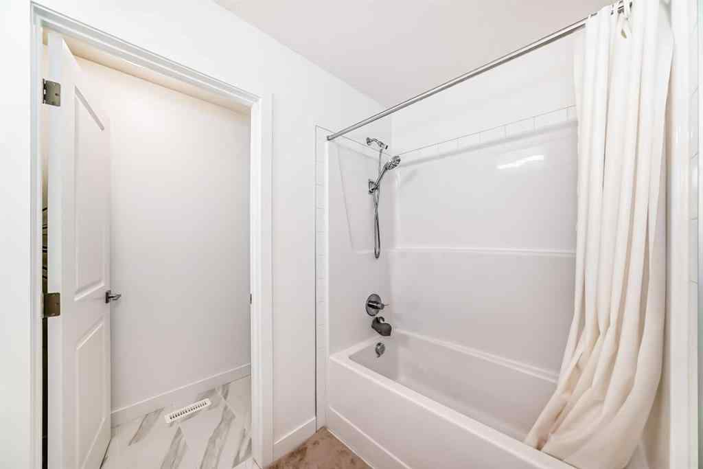 MLS® A2250916 - 60 Willow Green SW in Wildflower Airdrie, Residential