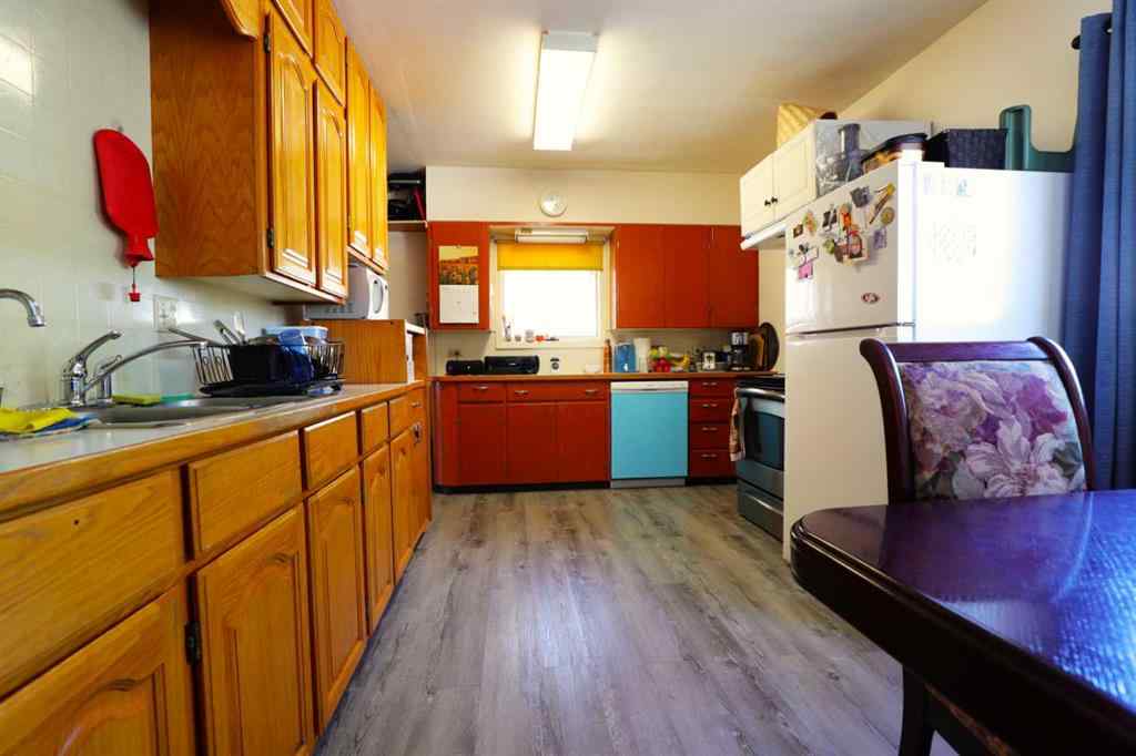 MLS® A2250920 - 771 Mountain Street  in NONE Pincher Creek, Residential