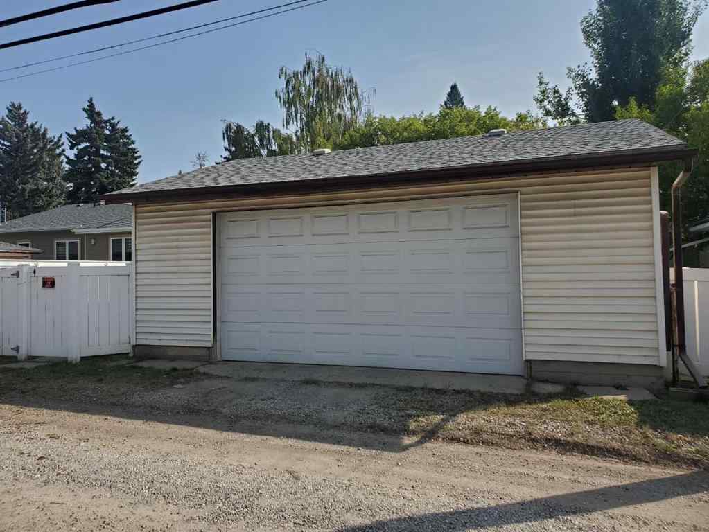 MLS® A2250921 - 439 Arlington Drive SE in Acadia Calgary, Residential