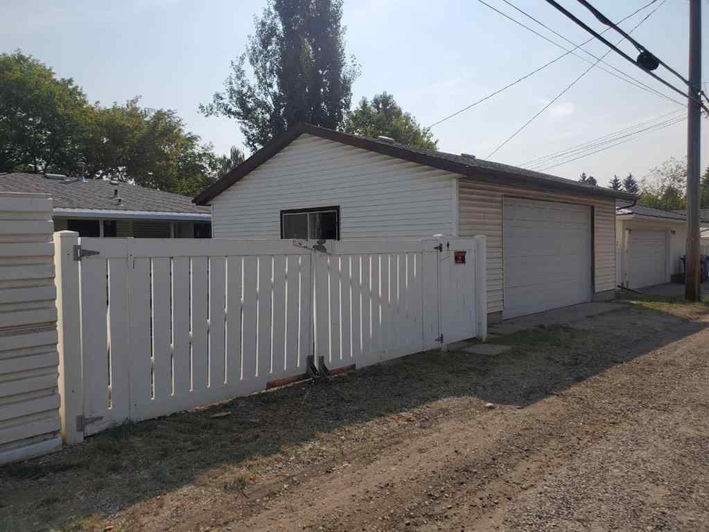 MLS® A2250921 - 439 Arlington Drive SE in Acadia Calgary, Residential