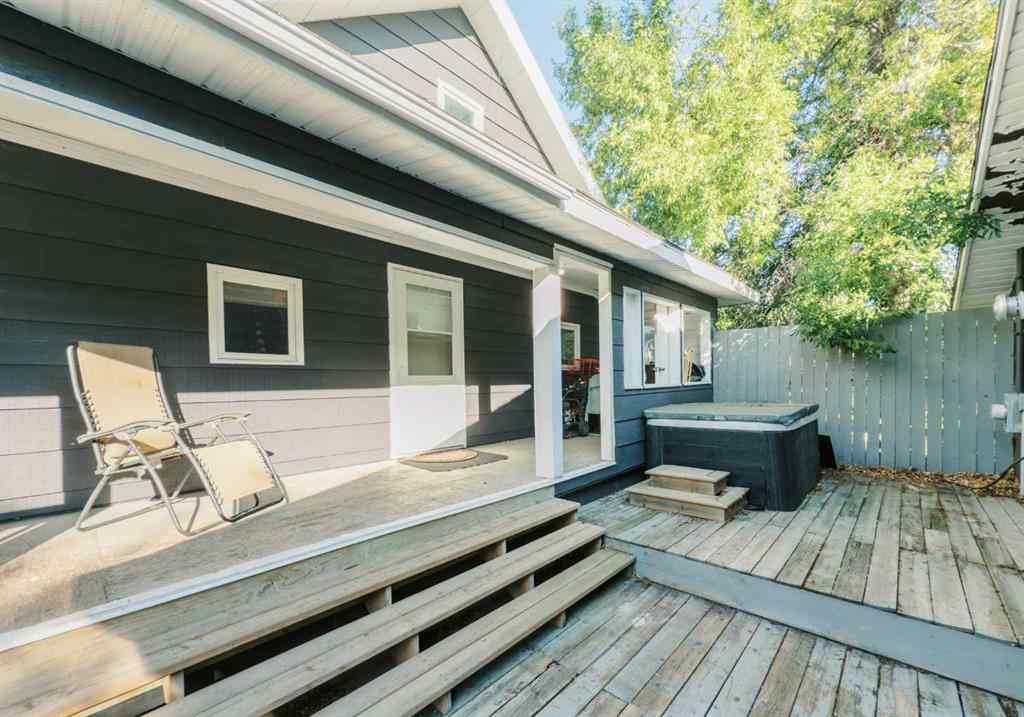MLS® A2250923 - 19 McNabb Street  in NONE Erskine, Residential