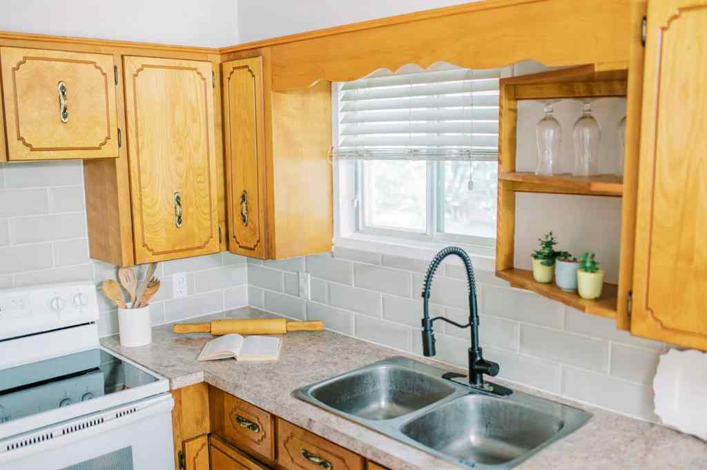 MLS® A2250923 - 19 McNabb Street  in NONE Erskine, Residential