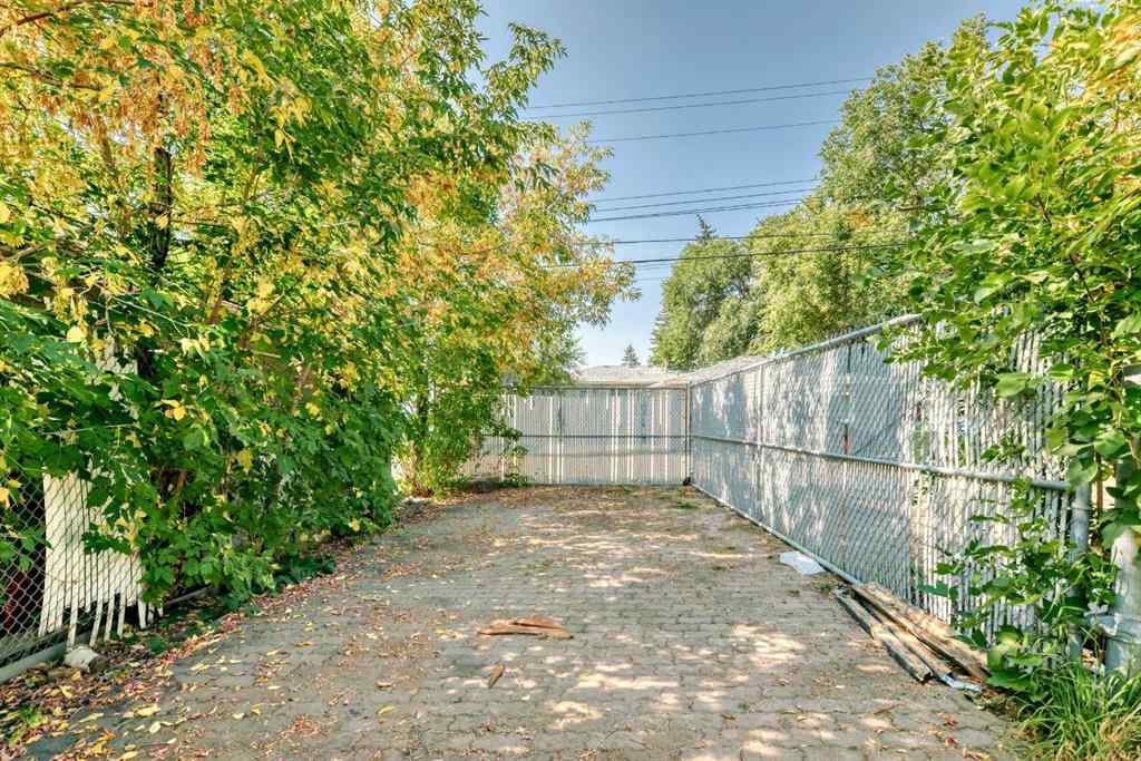 MLS® A2250937 - 2023 46 Street SE in Forest Lawn Calgary, Residential