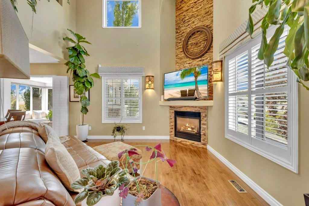 MLS® A2250946 - 40 Drever Close  in Deer Park Village Red Deer, Residential