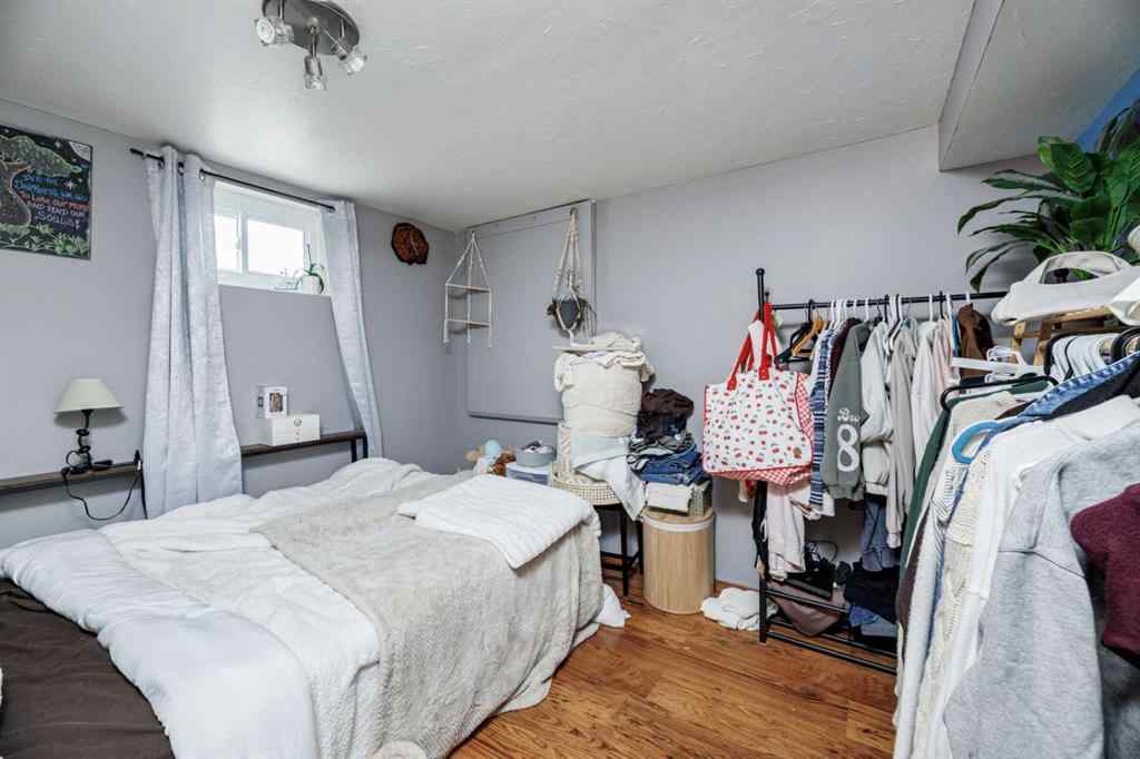 MLS® A2250949 - 4812 Lake Street  in NONE Alix, Residential