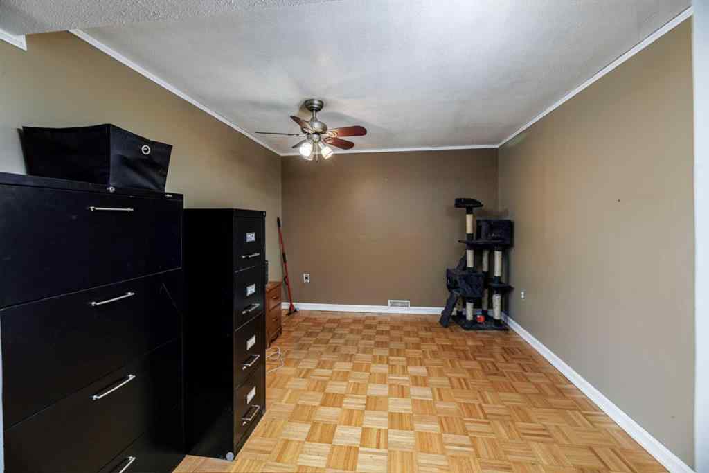 MLS® A2250949 - 4812 Lake Street  in NONE Alix, Residential