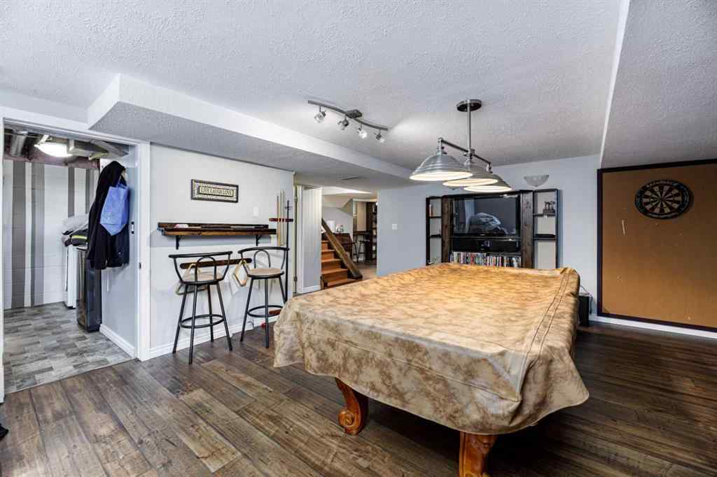 MLS® A2250949 - 4812 Lake Street  in NONE Alix, Residential