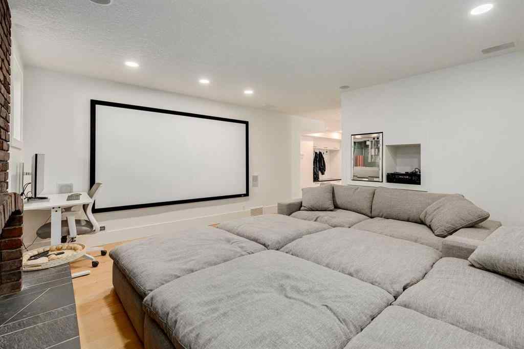 MLS® A2250950 - 1206 Varsity Estates Road NW in Varsity Calgary, Residential