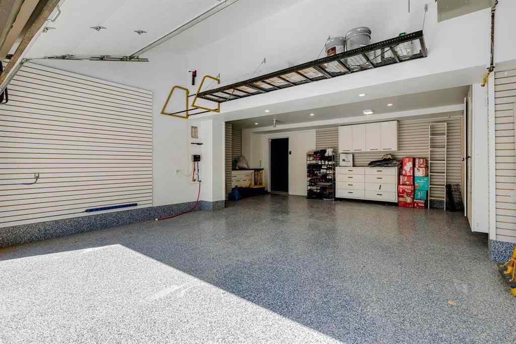 MLS® A2250950 - 1206 Varsity Estates Road NW in Varsity Calgary, Residential