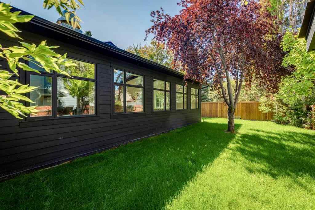 MLS® A2250950 - 1206 Varsity Estates Road NW in Varsity Calgary, Residential