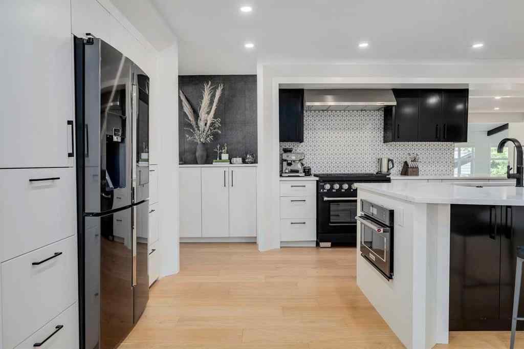 MLS® A2250950 - 1206 Varsity Estates Road NW in Varsity Calgary, Residential