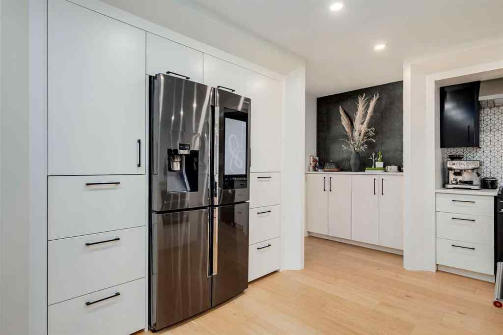 MLS® A2250950 - 1206 Varsity Estates Road NW in Varsity Calgary, Residential