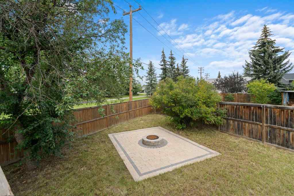 MLS® A2250953 - 325 Big Springs Court SE in Big Springs Airdrie, Residential