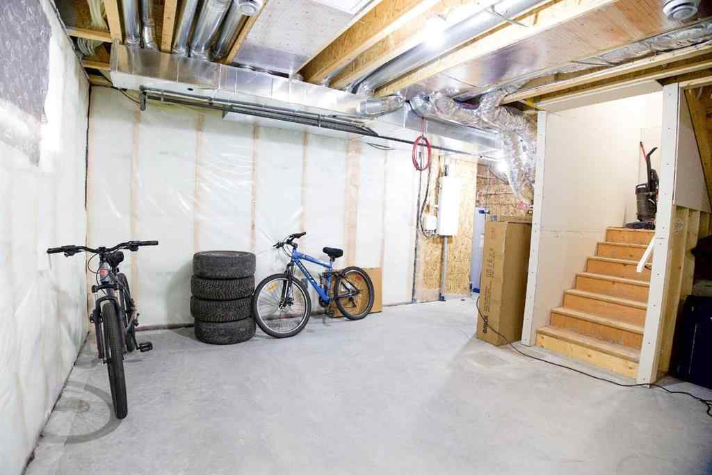 MLS® A2250954 - 119 Crestview Boulevard  in Crestview Sylvan Lake, Residential