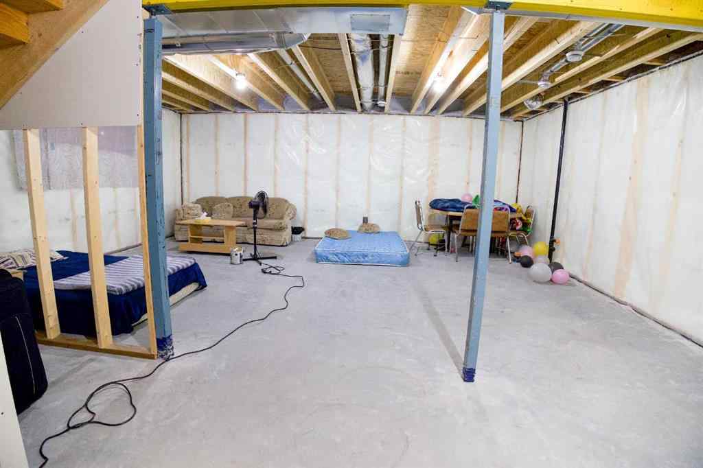 MLS® A2250954 - 119 Crestview Boulevard  in Crestview Sylvan Lake, Residential