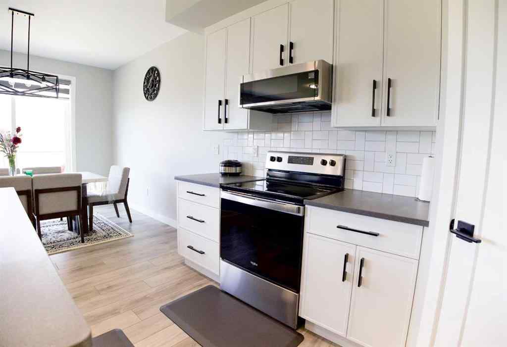 MLS® A2250954 - 119 Crestview Boulevard  in Crestview Sylvan Lake, Residential