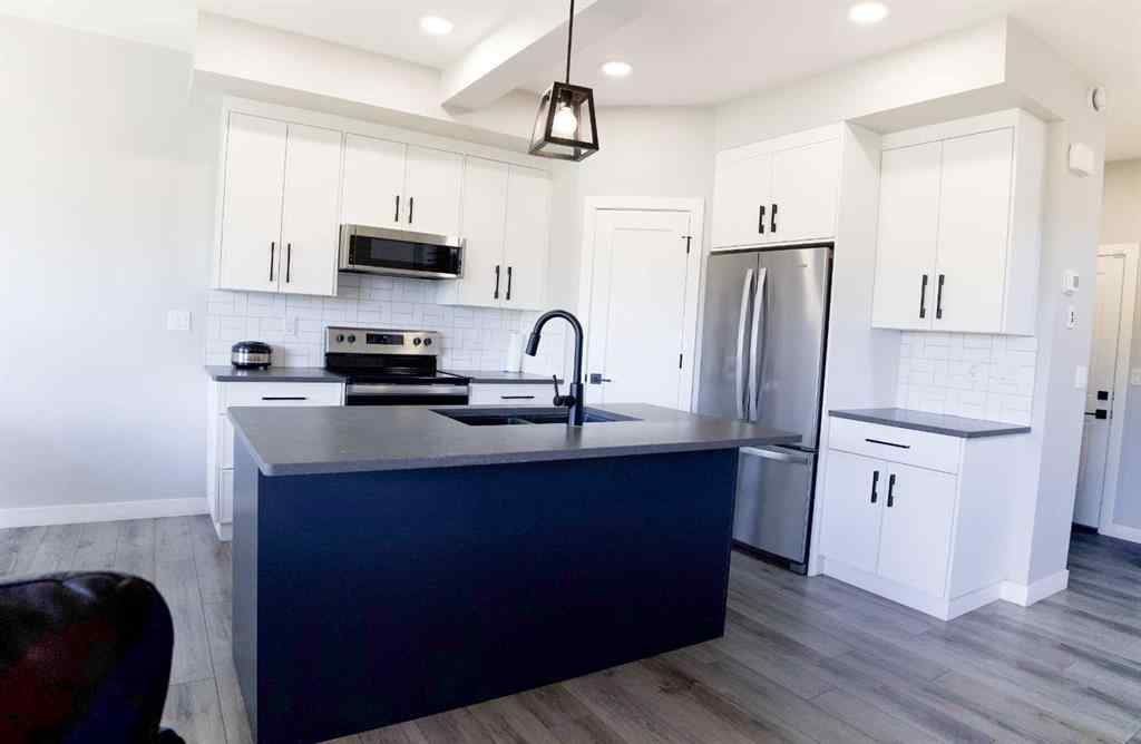 MLS® A2250954 - 119 Crestview Boulevard  in Crestview Sylvan Lake, Residential